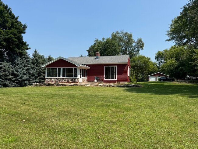 parte trasera de casa - N5311 Saint Catherines Bay Rd