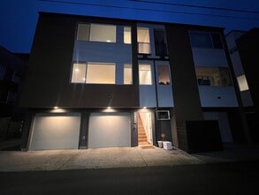 Building Photo - 9042 18th Ave SW