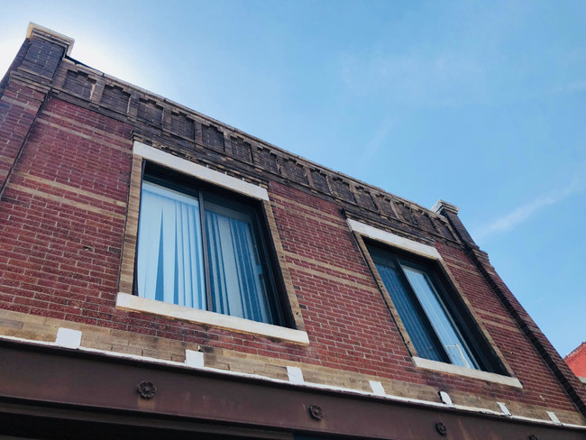 Building Photo - 525 Southwest Blvd