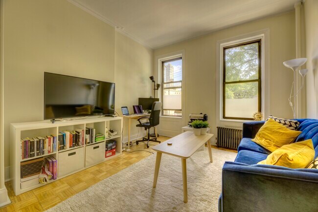 Foto del edificio - 318 E 59th St