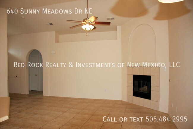 Building Photo - Cute 3 bedroom in Rio Rancho!