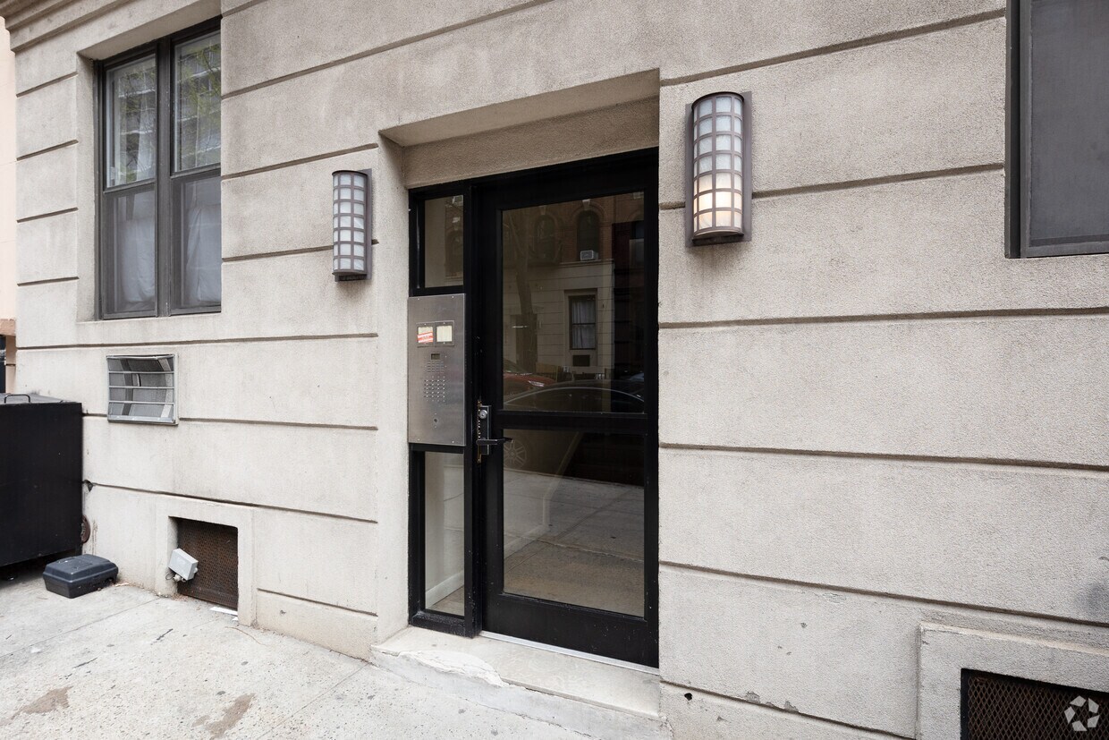 Foto del edificio - 237 E 88th St