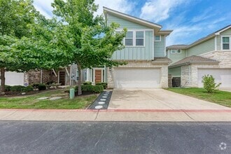 Building Photo - 1506 Homespun Rd