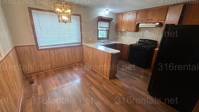 Foto del edificio - $1195 - 3 bed 1.5 bath - Single Family Home