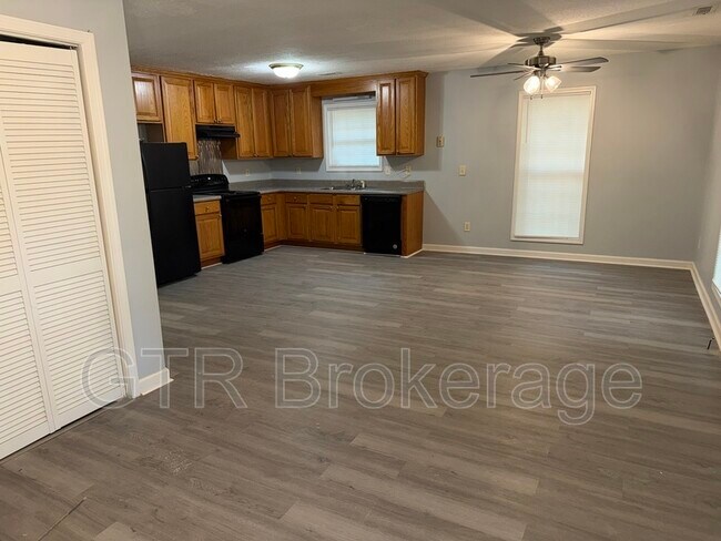 Foto del edificio - 1145 Booker Ave SW