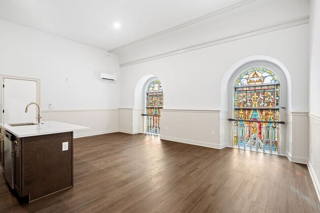 Photo - 401 Martin St Apartment