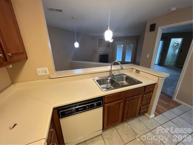 Foto del edificio - 18817 Nautical Dr