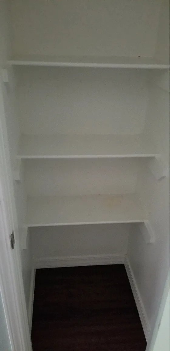 Foto del edificio - 834 Baker St NW
