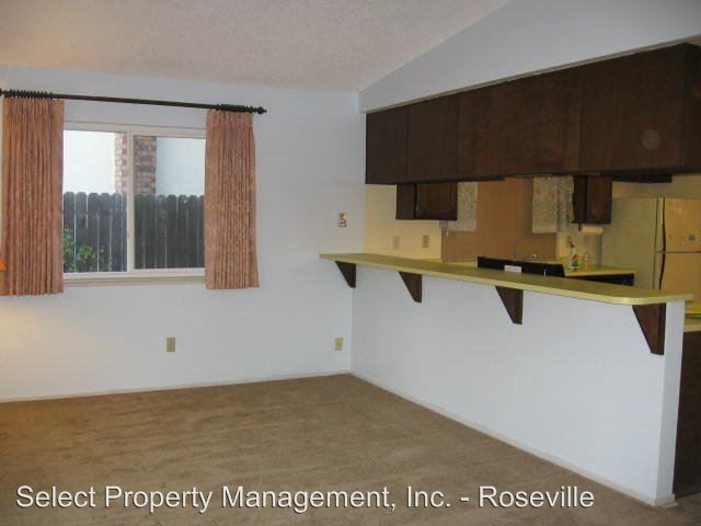 Building Photo - 4 br, 2 bath House - 8976 Autumnwood Drive