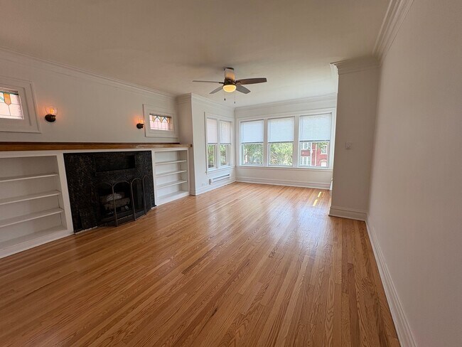 Foto del edificio - 1406 N Austin Blvd