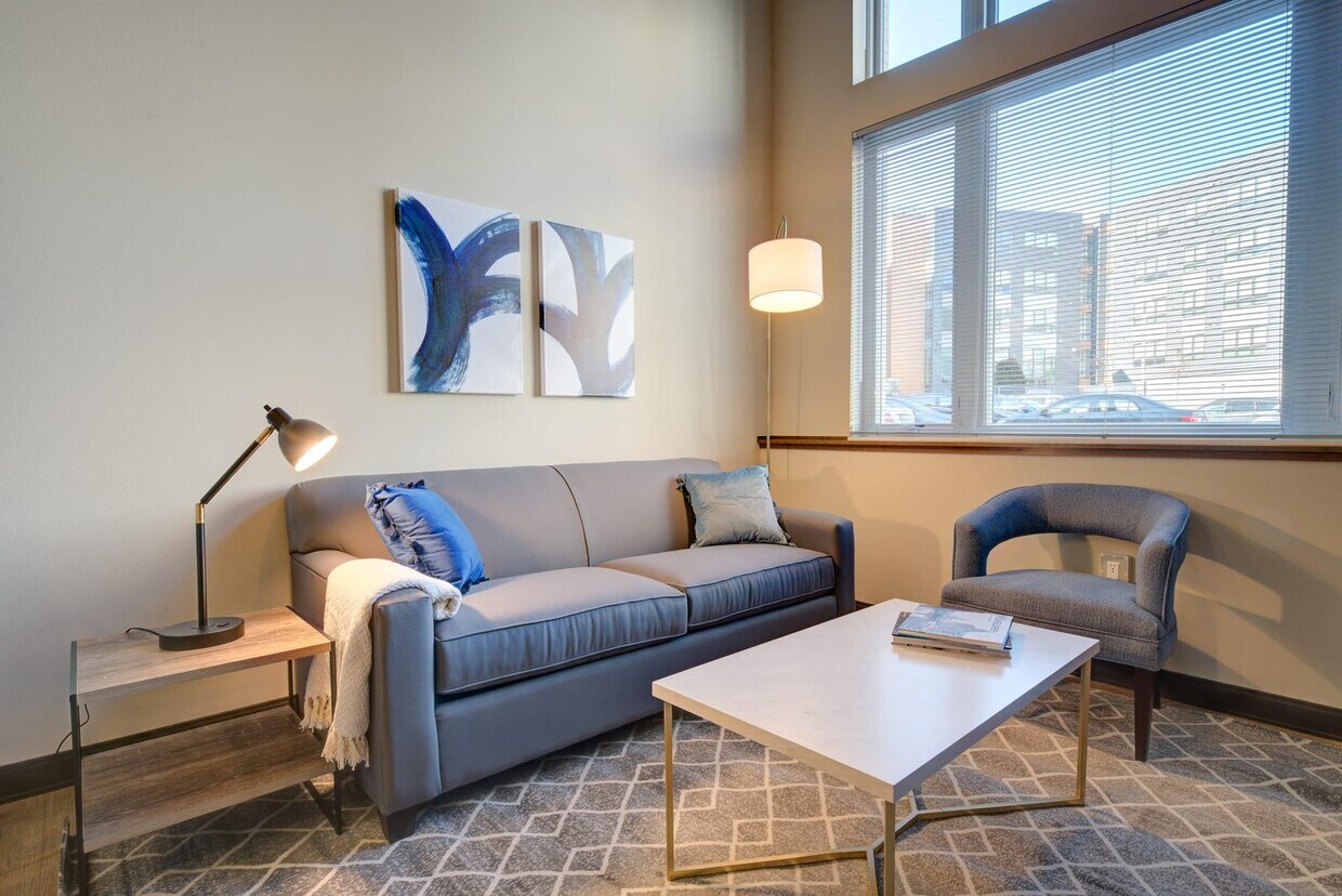 Foto principal - 840 W Juneau Ave