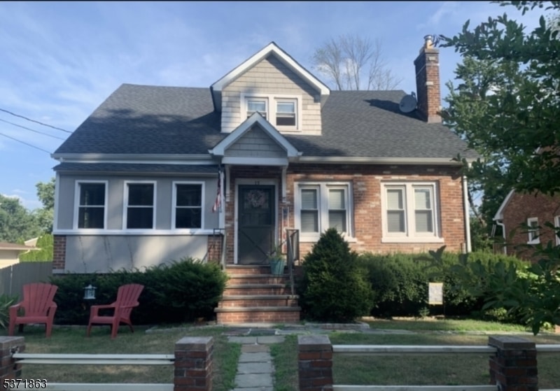 Primary Photo - 15 Rosedale Ave