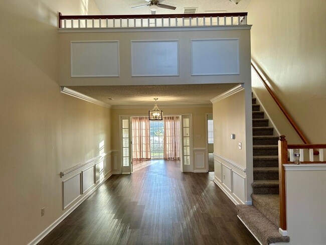 Foto del edificio - Beautiful Lakefront Home in Coastal Virginia