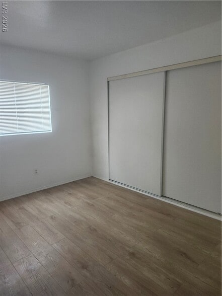 Foto del edificio - 1664 N Stevens St