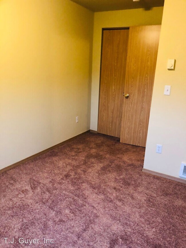 2371 Jackson Hwy, Chehalis, WA 98532 Apartment for Rent in Chehalis