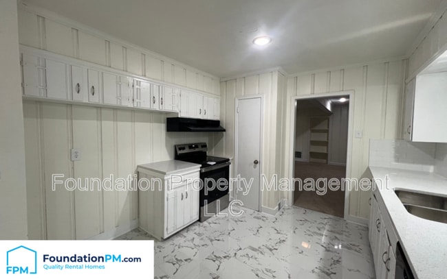 Foto del edificio - 800 E Shelby Dr