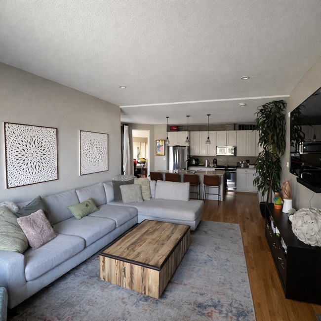 Photo - 151 S Lincoln St Townhome