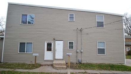 Building Photo - 1410 W 12th St