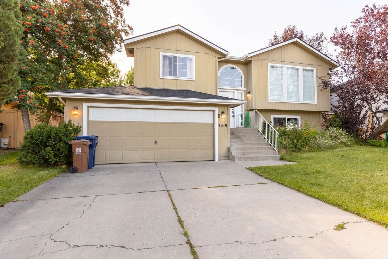 Primary Photo - Updated North Spokane Home for Rent