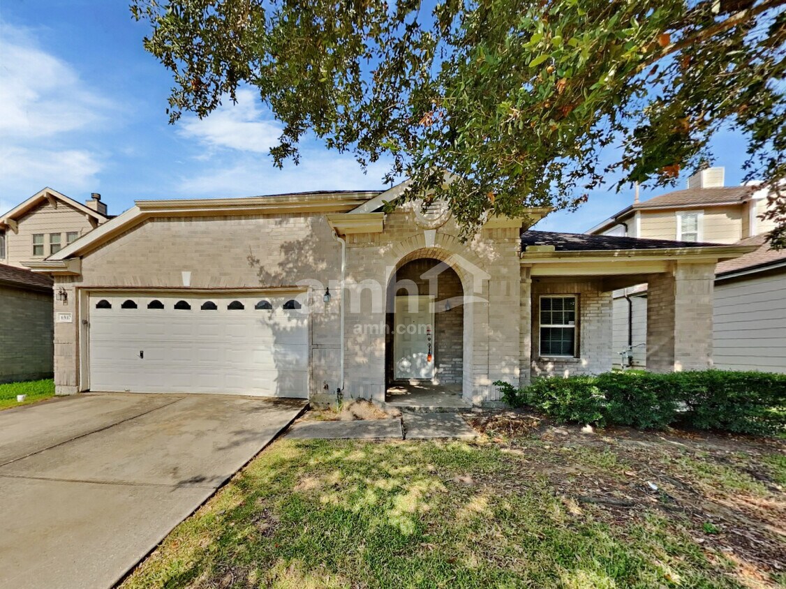 Foto principal - 6907 Oleander Grove Way