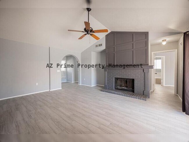 Foto del edificio - 6871 N 78th Ave