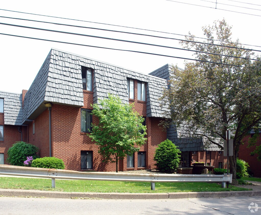 CHAPEL PLACE Apartments in Pittsburgh, PA
