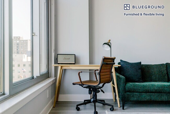 Foto del edificio - 4850 Rugby Ave