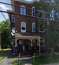 Building Photo - 124-126-126 Putnam St