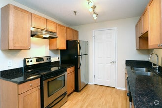 Interior Photo - Firethorne