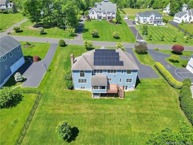 Building Photo - 60 Topaz Ln