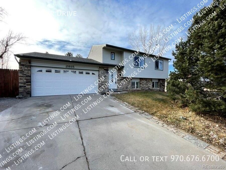 Primary Photo - 2815 Zephyr Dr