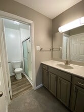 Building Photo - Arlington Apartments