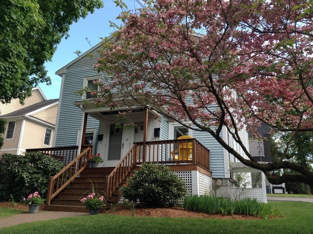 Primary Photo - 25 Sherman St