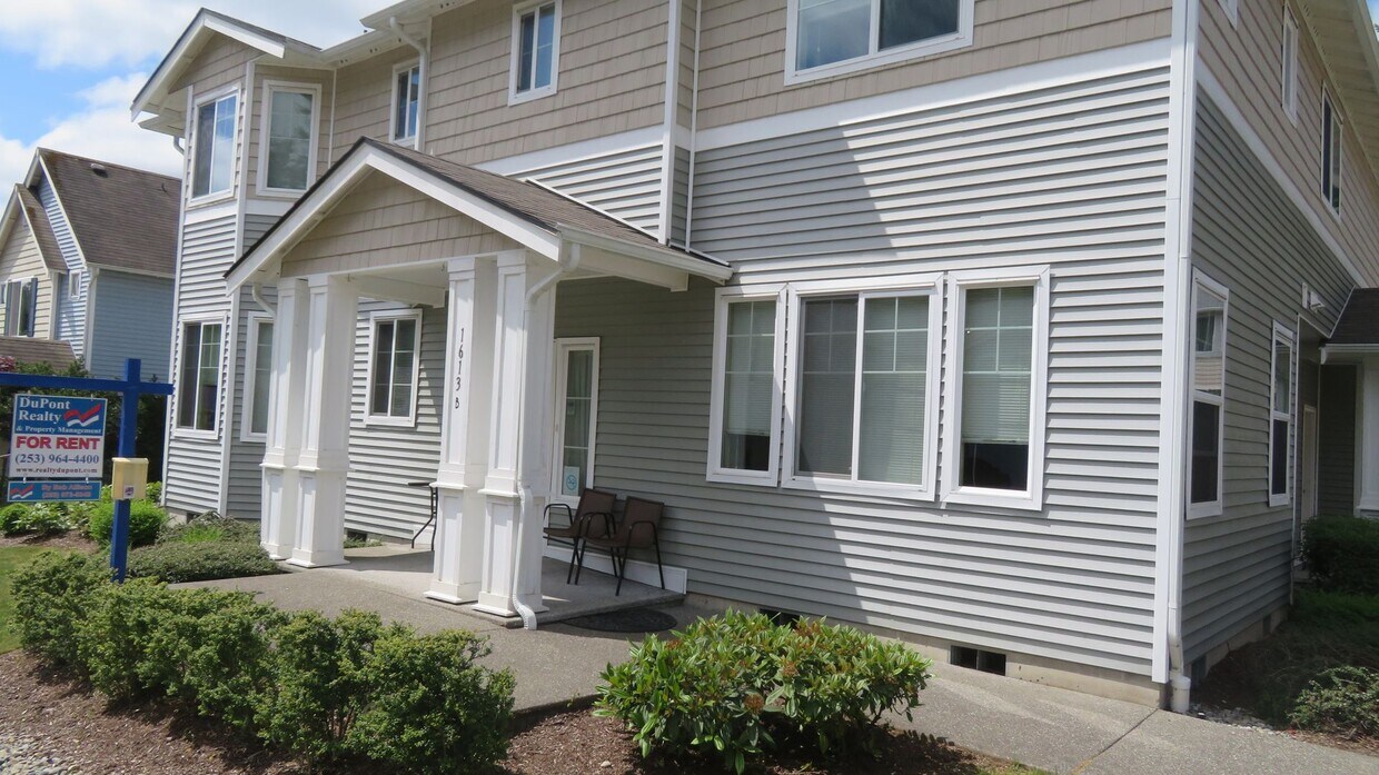 Primary Photo - 1613 Burnside Pl