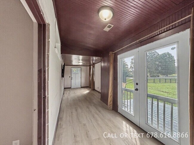 Foto del edificio - 3130 Bold Springs Rd NW