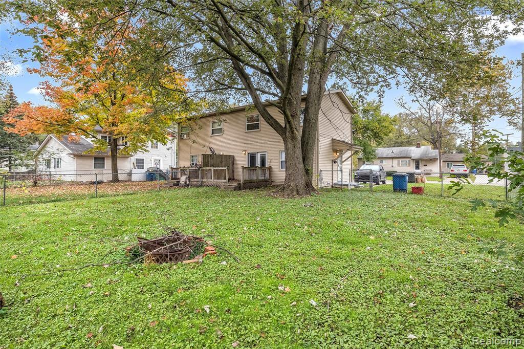 Primary Photo - 31785 Arenac Ct