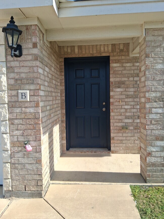 Foto del edificio - 1811 Indian Trail