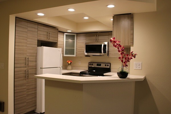 Foto principal - 1336 Bellevue Way NE