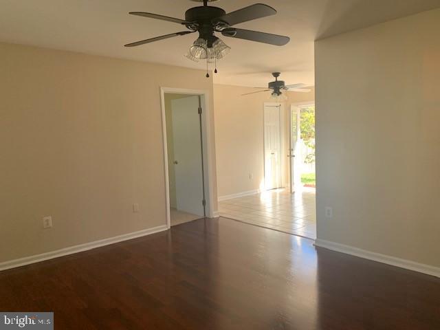 Foto del edificio - 13317 Hillendale Dr