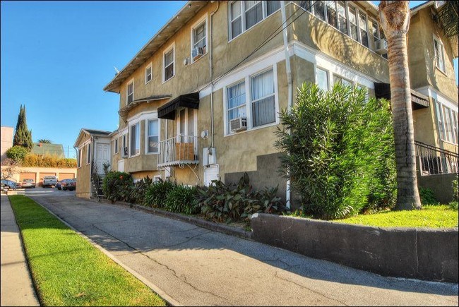 Building Photo - Santa Ynez