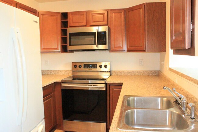 Foto del edificio - 4759 Live Oak Dr