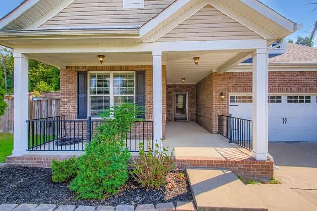 Foto del edificio - 2520 River Trail Dr