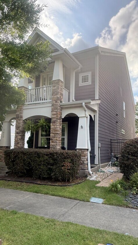 Foto del edificio - Great Wake Forest location for this single-family home