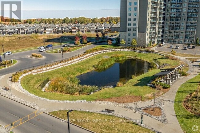 Building Photo - 1605 Dyer Dr