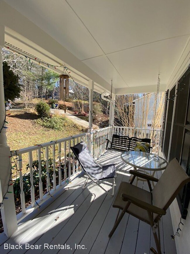 Building Photo - 3 br, 3.5 bath House - 113 Forest Lake Drive
