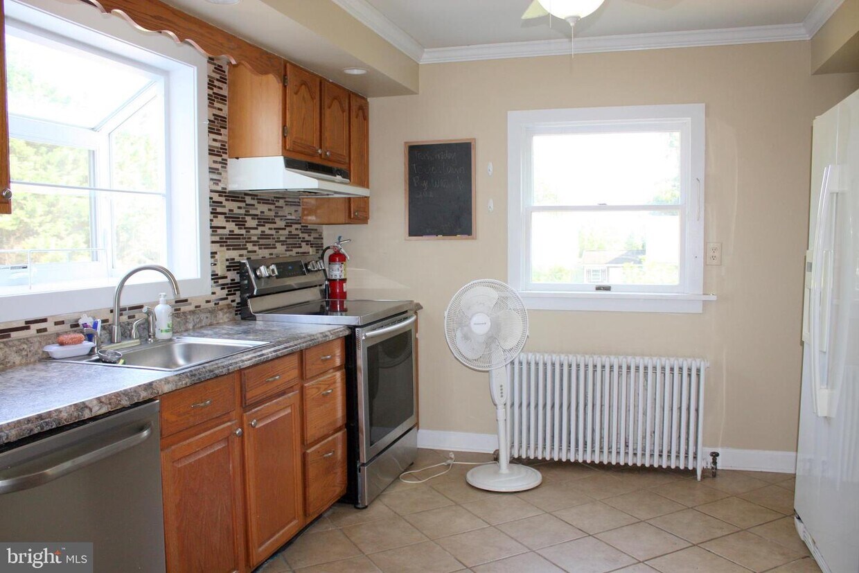Primary Photo - 97 Richboro Rd