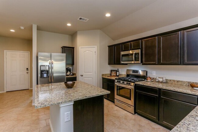 Foto del edificio - 9922 Southern Bayberry Dr
