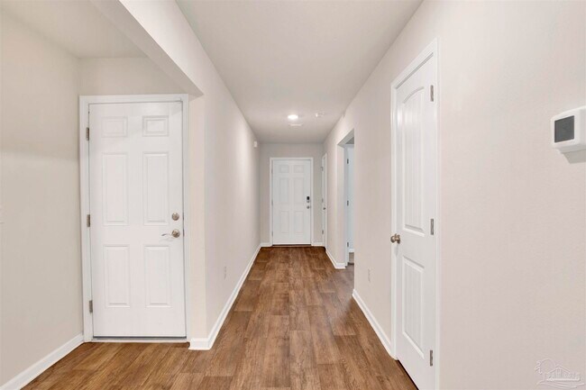 Building Photo - 1894 Mary Jo Way