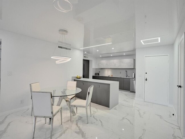 Photo - 2500 Parkview Drive Unit 1112 Apartment