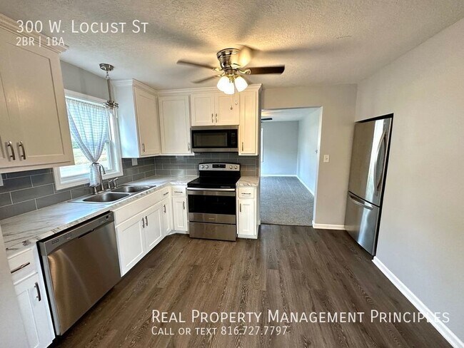 Foto del edificio - Fully Renovated 2 Bedroom 1 Bath Ranch on ...